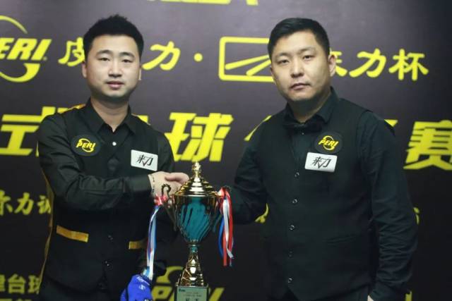 到两队教练 到两队教练