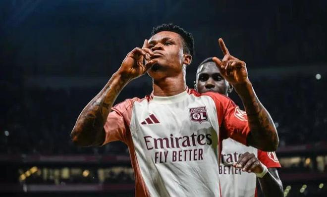 力球隊騰飛 力球隊騰飛