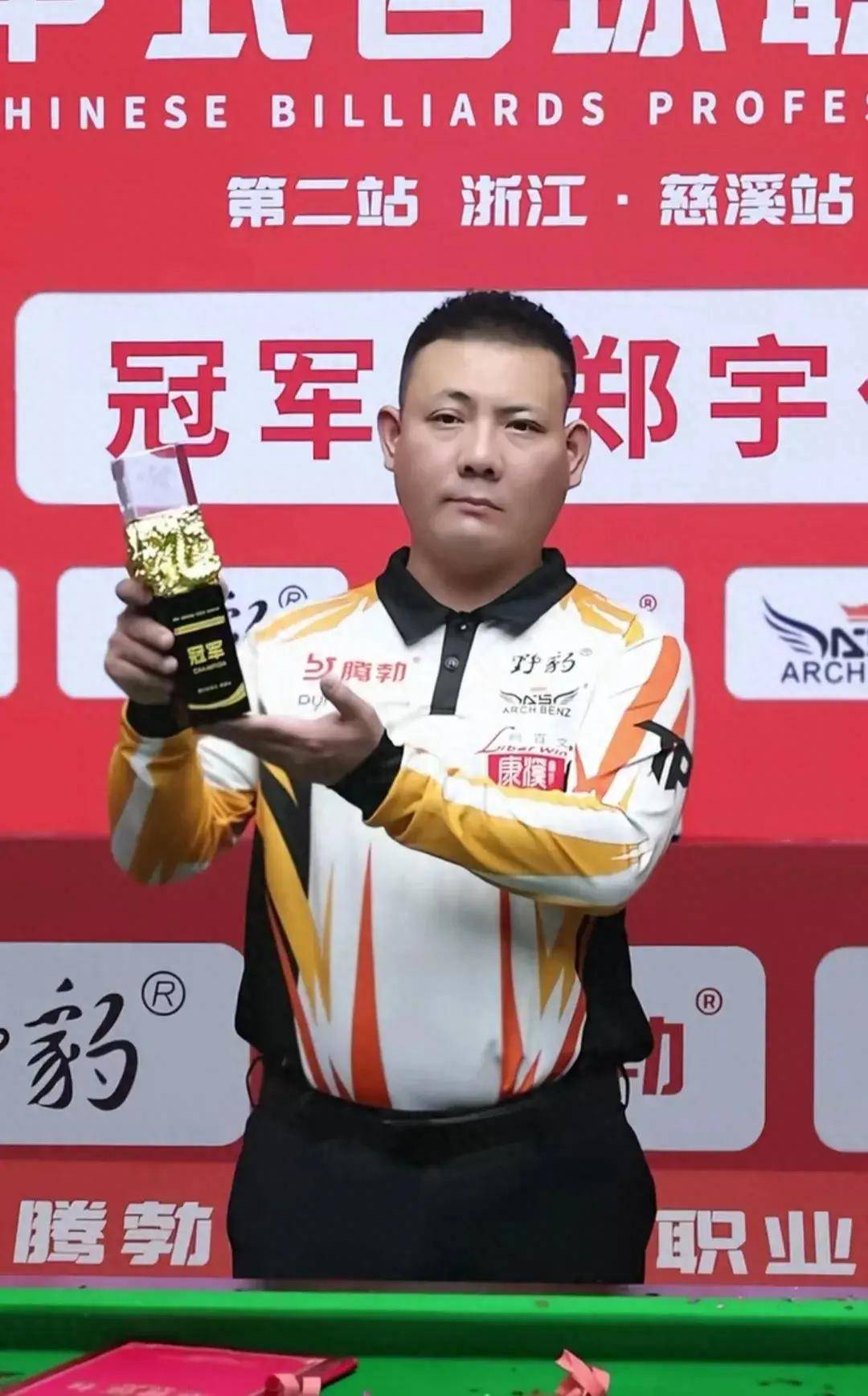 在这个充满 在这个充满