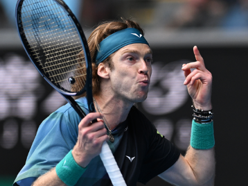 一直处于一 一直处于一