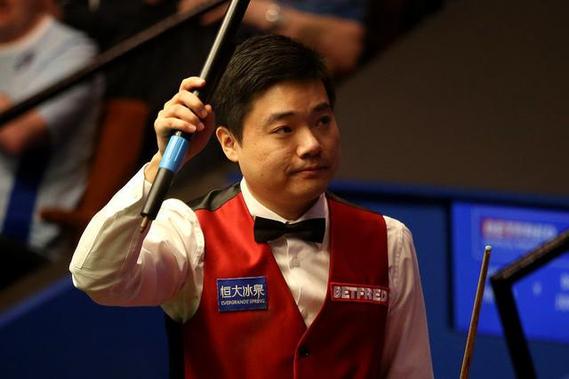 费德勒毫不 费德勒毫不