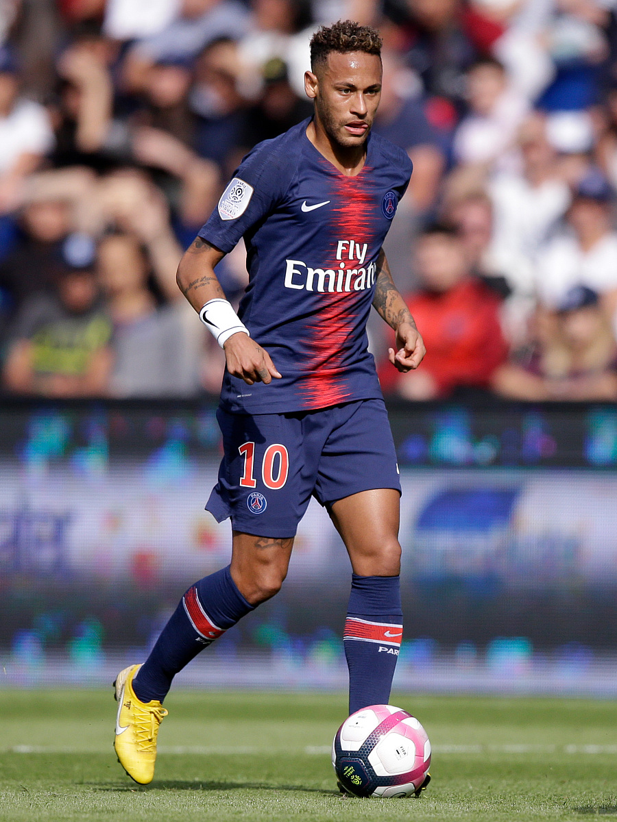 足球的多元 足球的多元